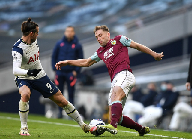 吉拉西前23场欧冠进18球，仅次于哈兰德的28球（吉拉西欧冠前23战轰入18球，仅逊哈兰德28球）