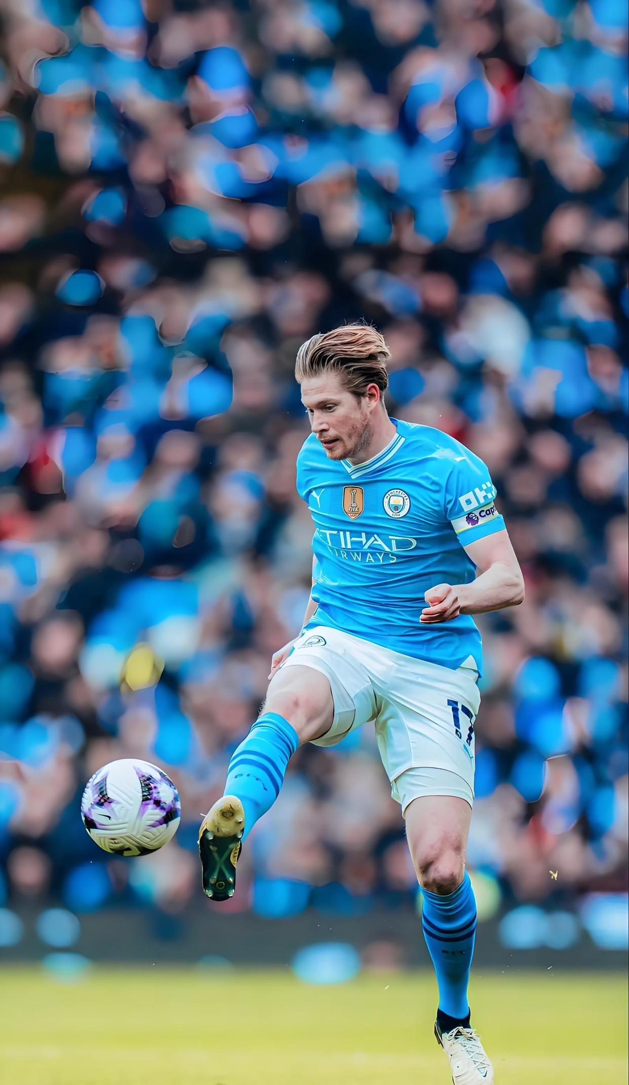 约克21中8，展现高效投篮能力（约克21投8中，投篮效率亮眼）