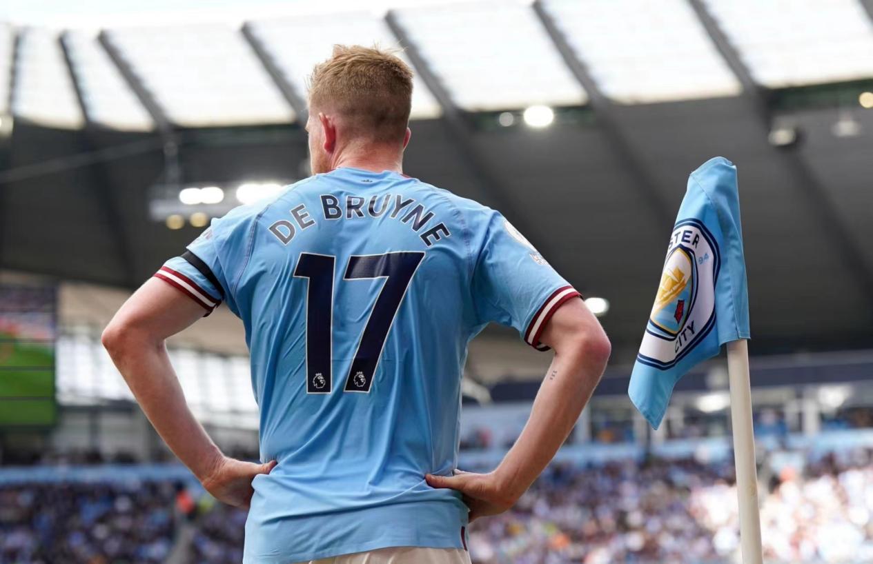 小法：根据我们的分析，国米各方面都是意甲最强的球队