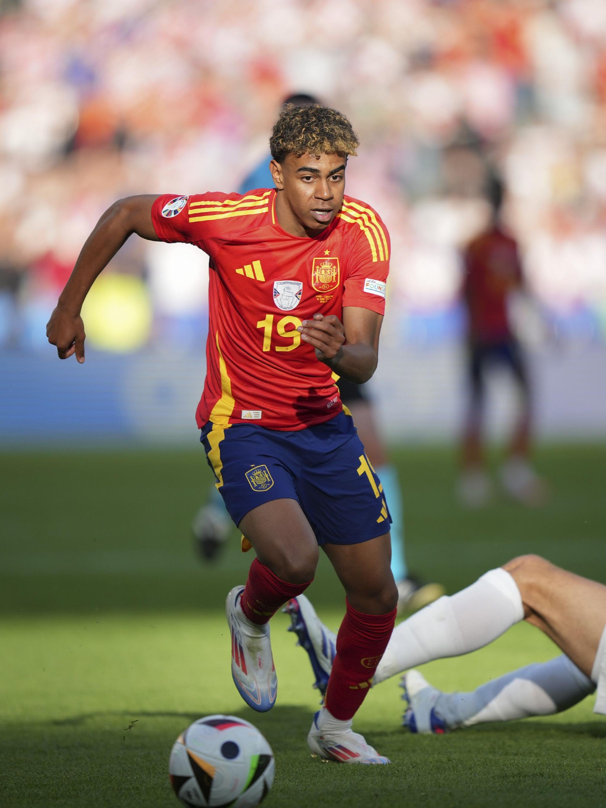 乐天沃伊特轰来日首发满贯炮 全垒打王第7轰助队痛击软银 逆转CS仍有希望｜日职